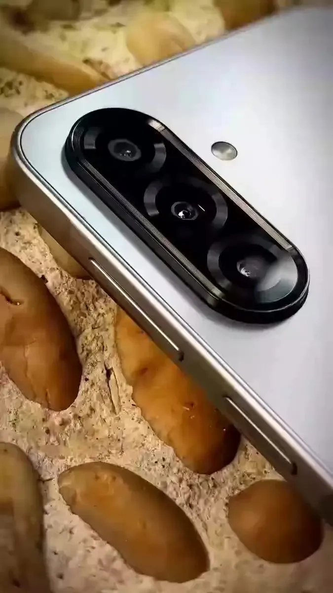 Celular Samsung Galaxy A17 Com Ia, 128gb, 4gb Ram, Câm De 50mp, Tela De 6.7 , Nfc, Ip54 - Preto — foto 4 de 7
