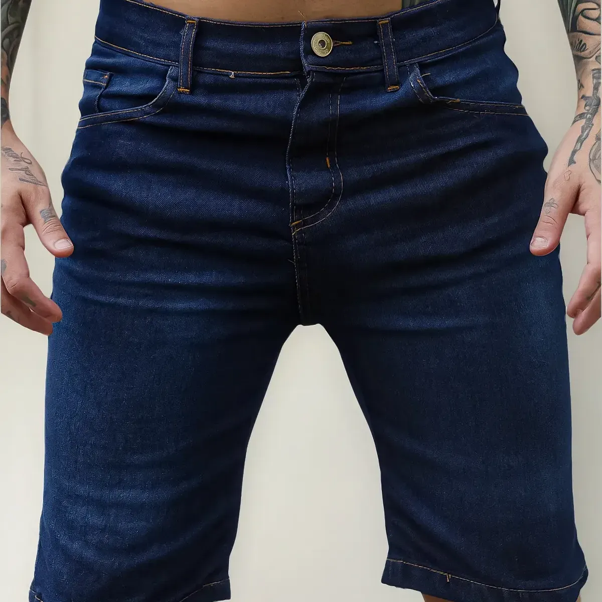 Bermudas Masculina Slim Com Lycra — foto 2 de 4