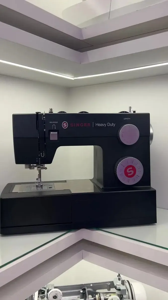Máquina Singer Facilita Pro 4423 Zig Zag 23 Pontos Decorativos Portatil — foto 4 de 7